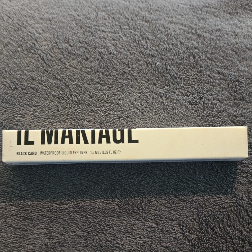 IL MAKIAGE Black Card Waterproof Eyeliner